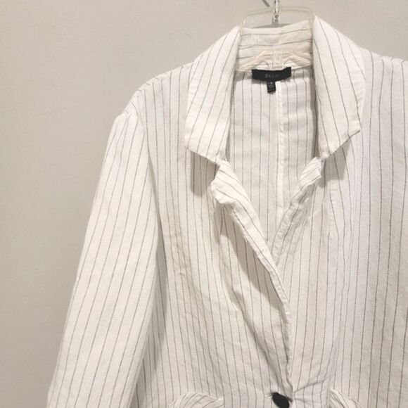 Drew pinstripe one button front blazer Size Small - Picture 4 of 10